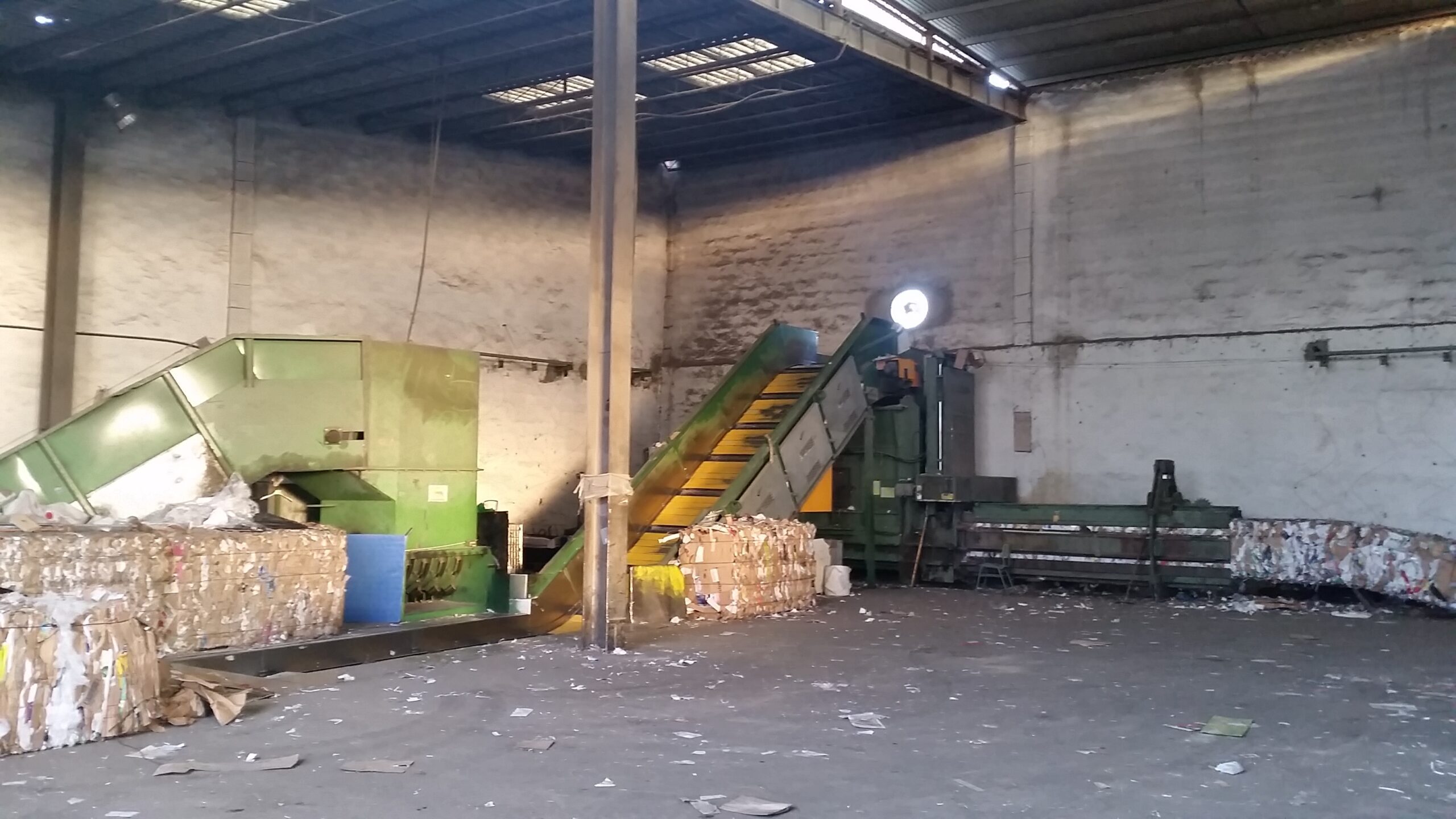 Cómo funciona una planta de reciclaje de residuos?